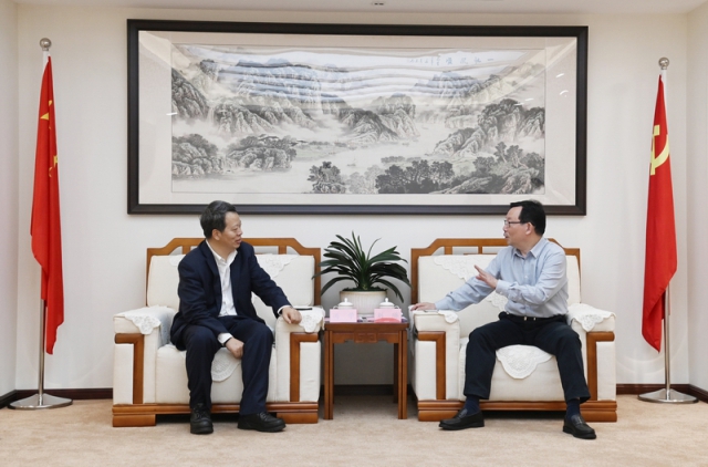 刘琳会见农发行福建省分行行长冯学一行